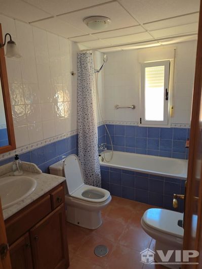 Image No.26-3 Bed Apartment for sale