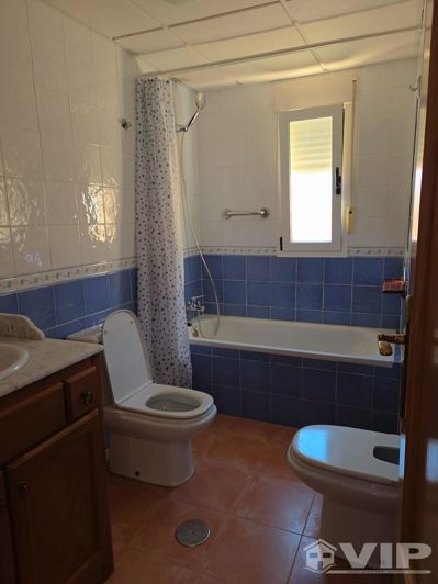Image No.27-3 Bed Apartment for sale