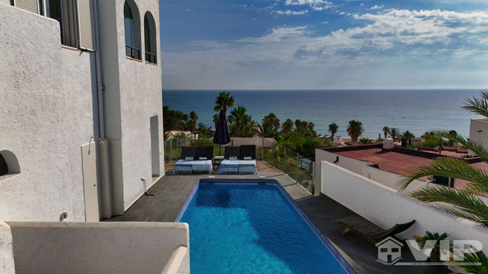 Image No.15-4 Bed Villa for sale