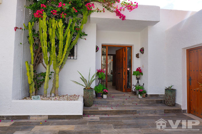 Image No.20-4 Bed Villa for sale