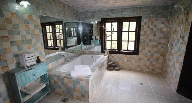 Image No.11-4 Bed Villa for sale