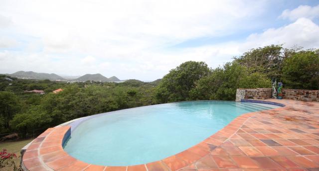 Image No.1-4 Bed Villa for sale