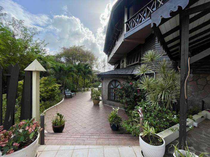 Image No.1-3 Bed House/Villa for sale