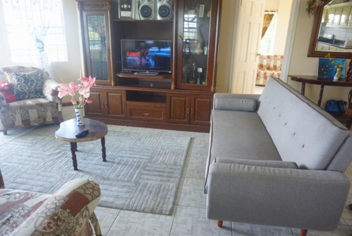 Image No.20-4 Bed House for sale