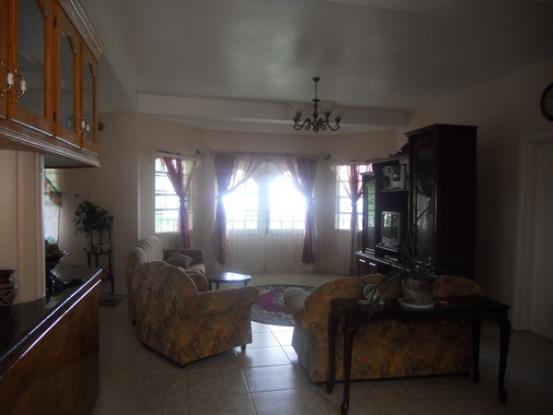 Image No.11-4 Bed House for sale