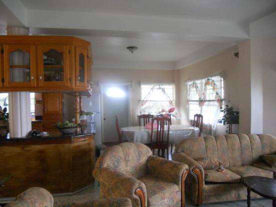 Image No.15-4 Bed House for sale