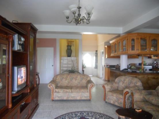 Image No.17-4 Bed House for sale