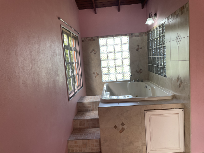 Image No.12-Maison de 5 chambres à vendre à Castries