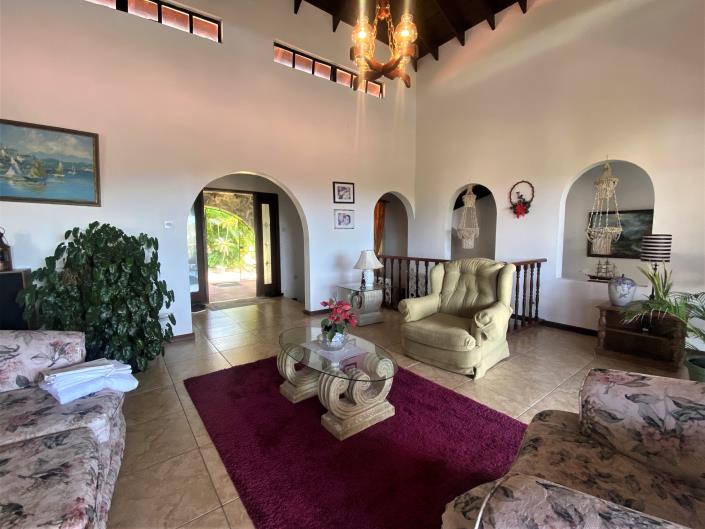 Image No.12-6 Bed House for sale