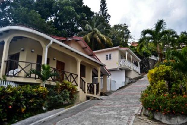 Image No.2-4 Bed House for sale