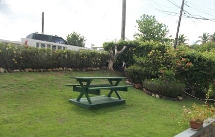 Image No.2-Maison de 4 chambres à vendre à Gros Islet