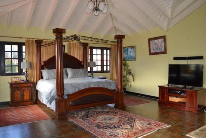 Image No.2-Villa de 4 chambres à vendre à Rodney Bay