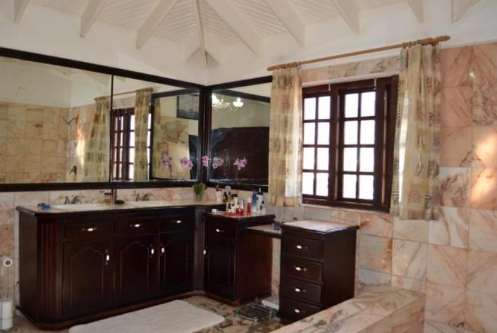 Image No.3-Villa de 4 chambres à vendre à Rodney Bay