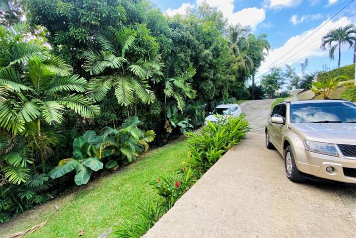 Image No.9-4 Bed House for sale