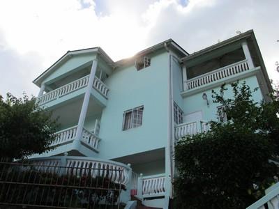 Image No.1-Maison de 3 chambres à vendre à Castries