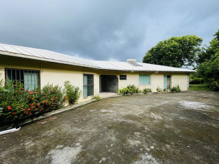 Image No.3-4 Bed House for sale