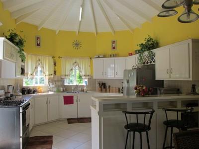 Image No.4-Maison de 4 chambres à vendre à Gros Islet