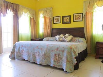 Image No.12-Maison de 4 chambres à vendre à Gros Islet