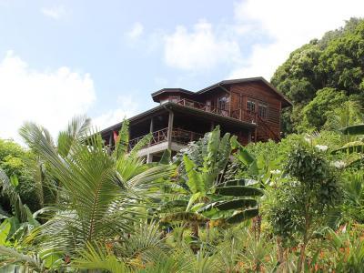 Image No.2-4 Bed Villa for sale