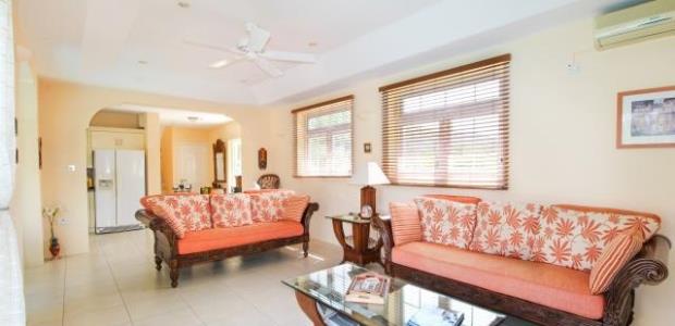 Image No.10-5 Bed Villa / Detached for sale