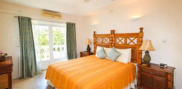 Image No.8-5 Bed Villa / Detached for sale