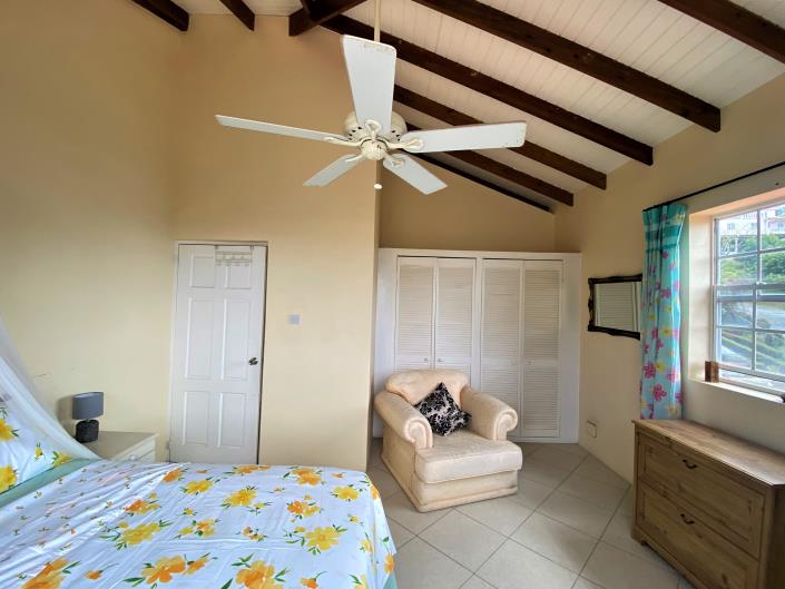 Image No.8-Villa / Détaché de 6 chambres à vendre à Rodney Heights