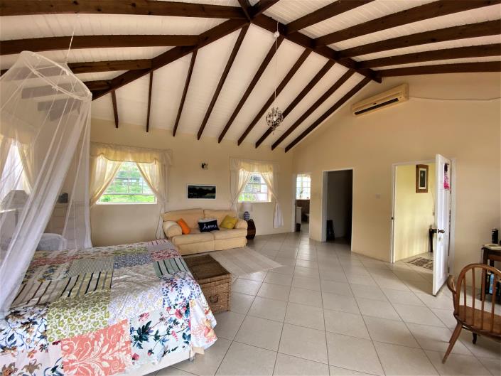 Image No.10-Villa / Détaché de 6 chambres à vendre à Rodney Heights