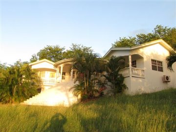 Maison de 4 chambres à vendre à Cap Estate