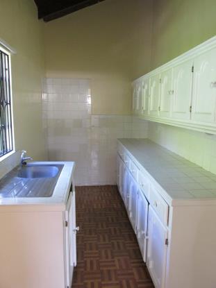 Image No.7-5 Bed House for sale