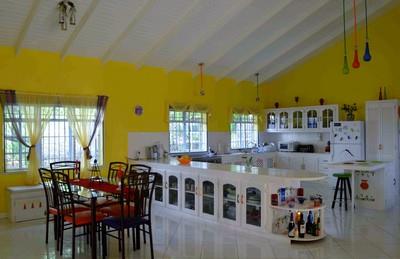 Image No.2-Villa de 4 chambres à vendre à Castries