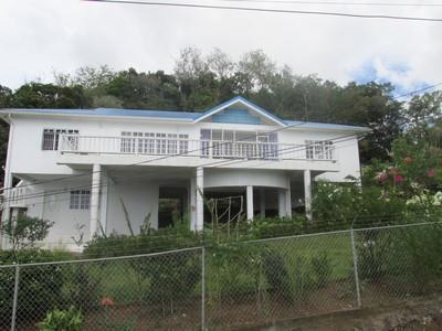 Image No.1-Villa de 4 chambres à vendre à Castries