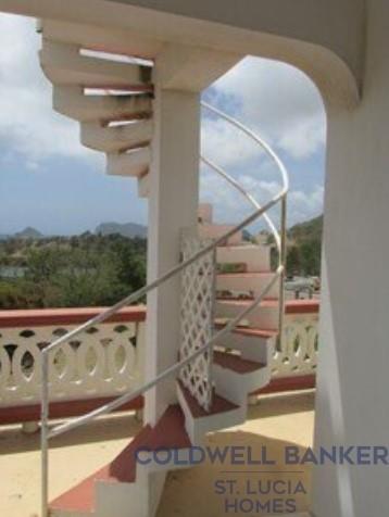 Image No.6-5 Bed Villa for sale