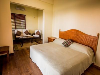 Image No.8-Maison / Villa de 5 chambres à vendre à Cap Estate