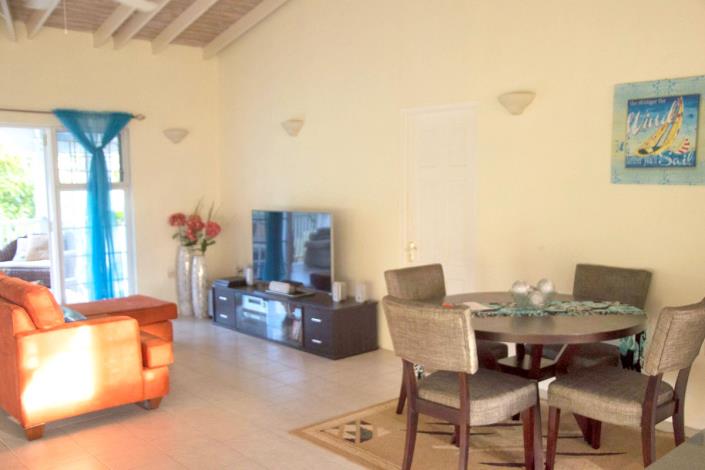 Image No.10-Maison / Villa de 3 chambres à vendre à Cap Estate