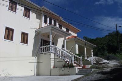 Maison / Villa de 4 chambres à vendre à Rodney Heights