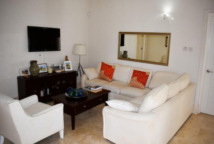 Image No.9-Maison / Villa de 4 chambres à vendre à Cap Estate