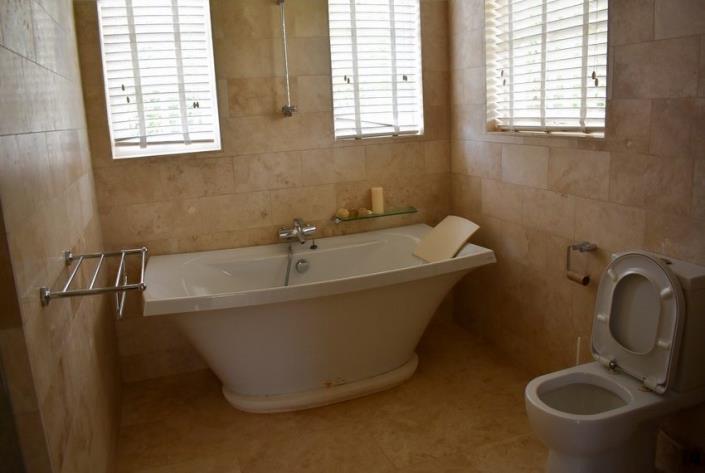 Image No.14-Maison / Villa de 4 chambres à vendre à Cap Estate