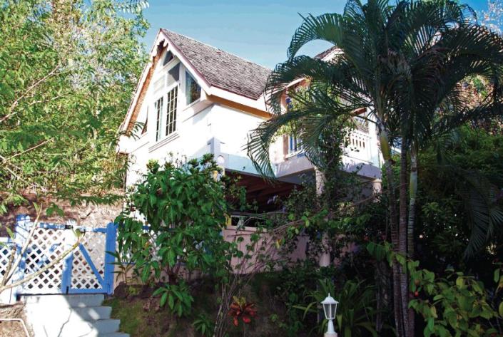 Image No.2-Villa de 8 chambres à vendre à Vieux Fort