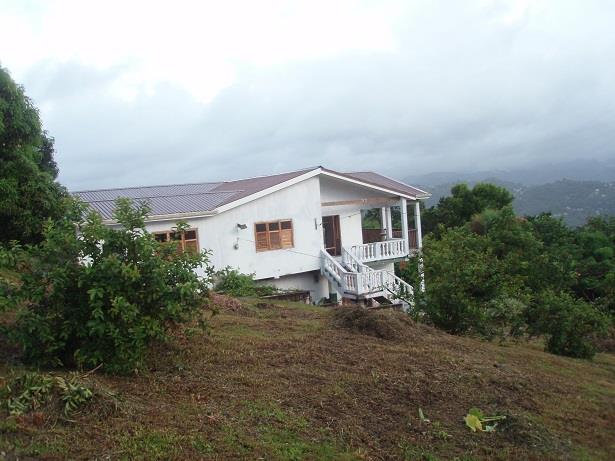 Image No.9-Terre à vendre à Castries