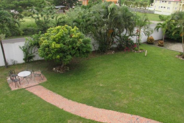 Image No.10-Un hôtel à vendre à Choiseul