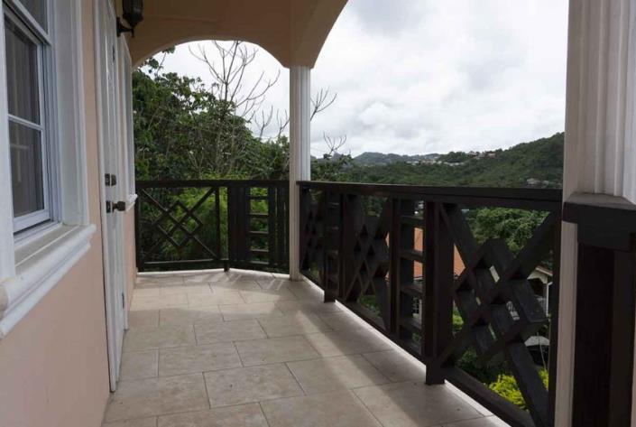 Image No.6-7 Bed House for sale