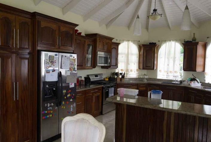 Image No.7-7 Bed House for sale