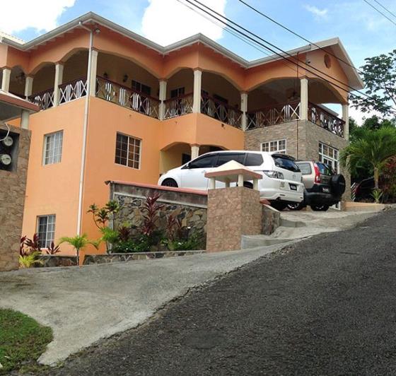 Image No.2-Maison / Villa de 11 chambres à vendre à Castries