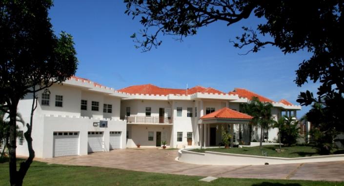 Image No.17-8 Bed Villa for sale