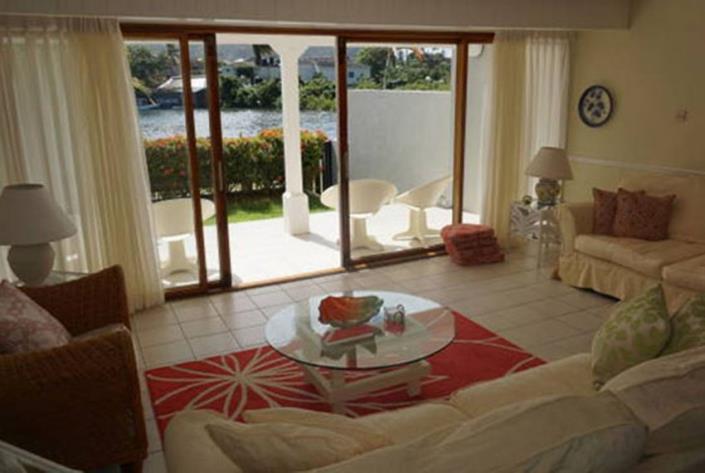 Image No.9-Maison de ville de 3 chambres à vendre à Rodney Bay