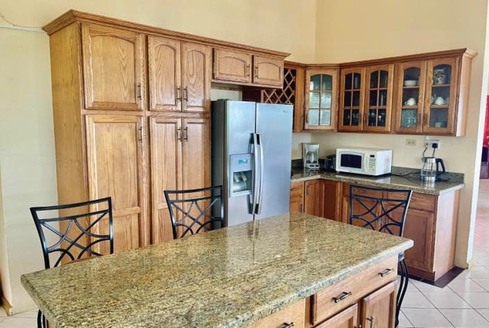 Image No.3-4 Bed House for sale