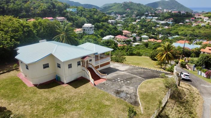 Image No.13-4 Bed House for sale