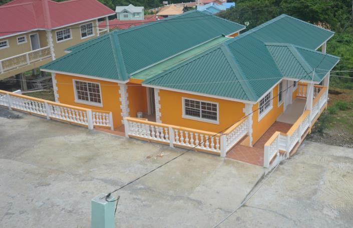 Image No.1-3 Bed House for sale