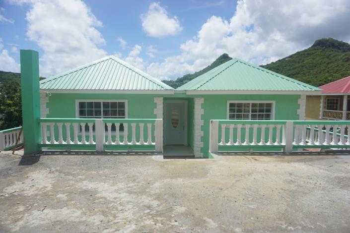 Image No.1-3 Bed House for sale