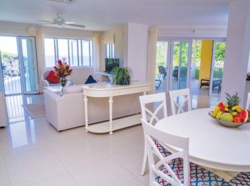 St-Lucia-Homes---CAP128---Allamanda---Greatroom-1